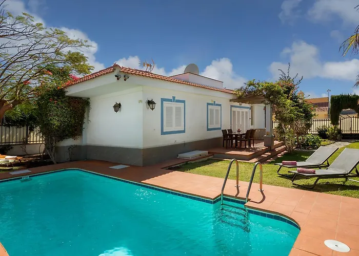 Villa West 1